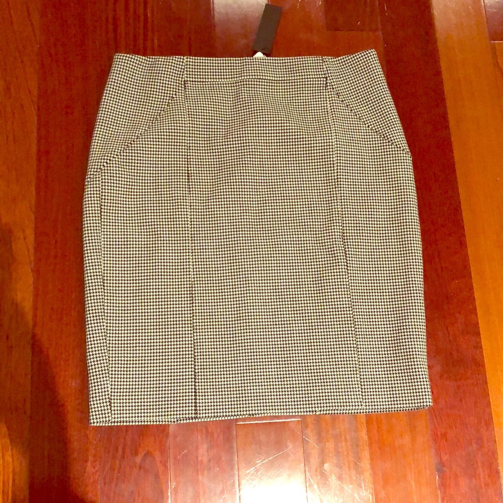 Banana Republic Pencil Skirt. Size 16